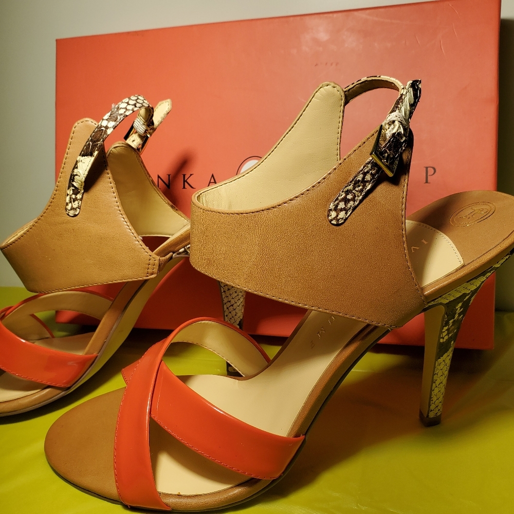 SOLD || Ivanka Trump | Heels - Picture 2 of 8